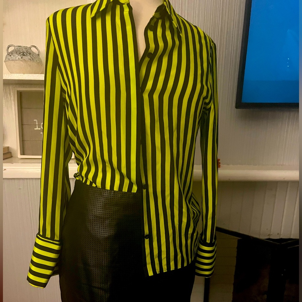 Alice + Olivia button up